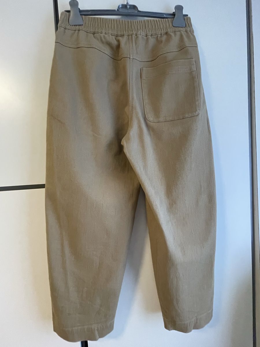 Manor Jeans: Manor Ballon Jeans Sand Farbe – Gebraucht aus Dübendorf von olh_rs5r 1