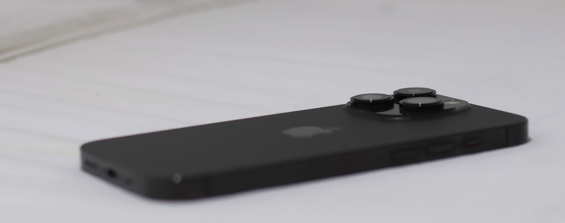 Apple Telefoni cellulari / Smartphones: Apple Iphone 14 Pro Space Black, 256 GB – Usato da Reinach BL venduto da Tscherrer 2