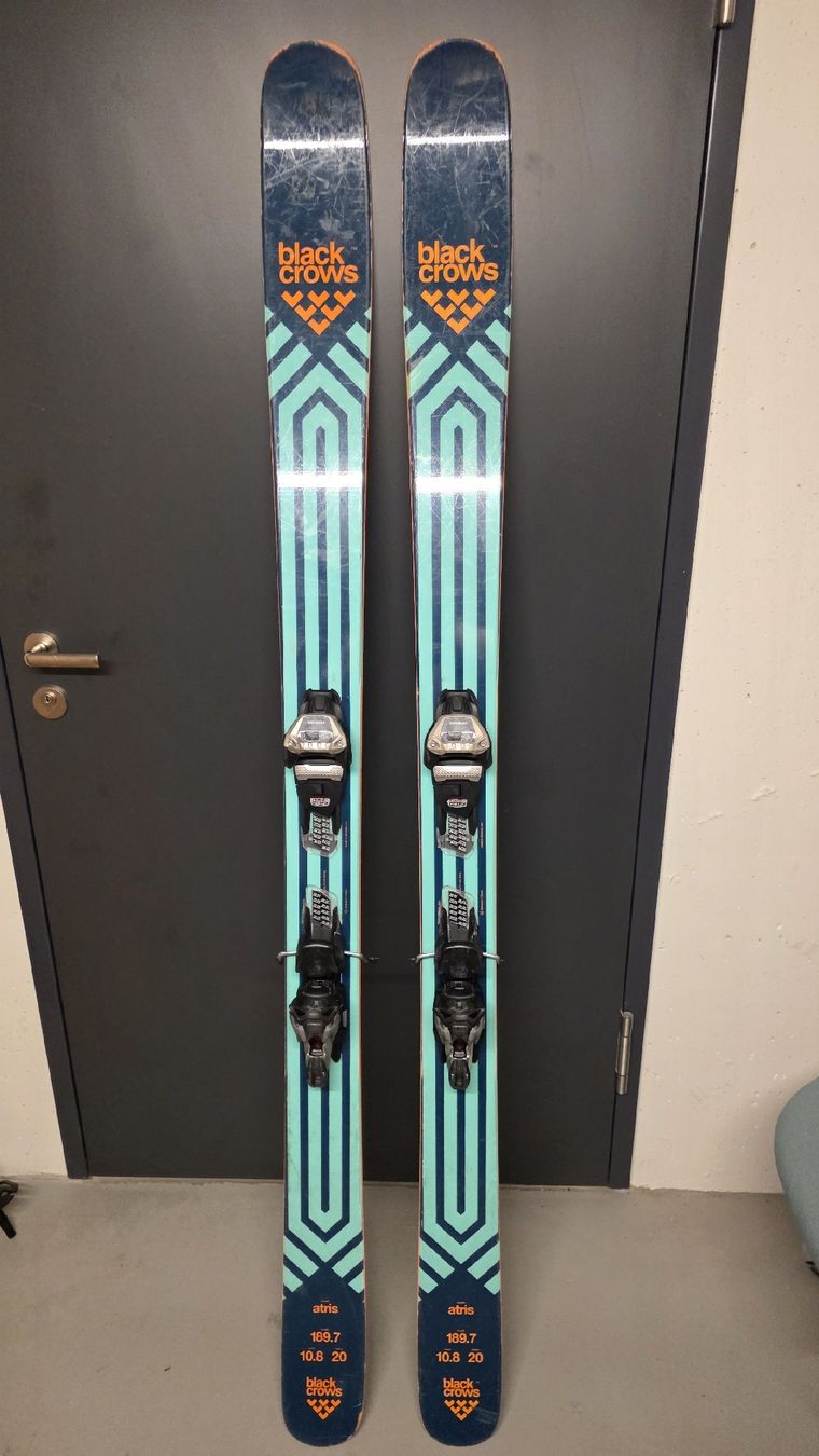Black Crows Sci: Black Crows Atris 189.7 cm mit Marker Bindung, Freeride – Usato da Cham venduto da avo_2g5b