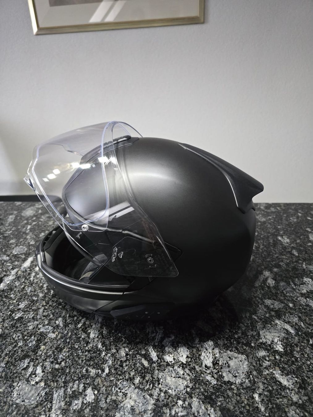 BMW Helme & Visiere: BMW-Motorradhelm 7 Carbon – Gebraucht aus Buchs ZH von Rattetier 3