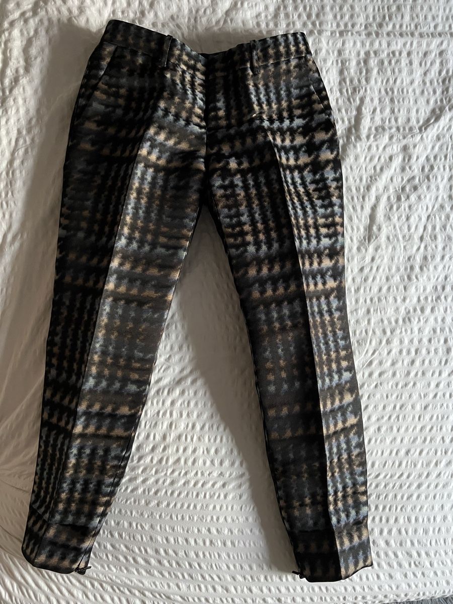 Gucci Pantaloni: GUCCI HOSE DAMEN – Usato da Lachen SZ venduto da mima41