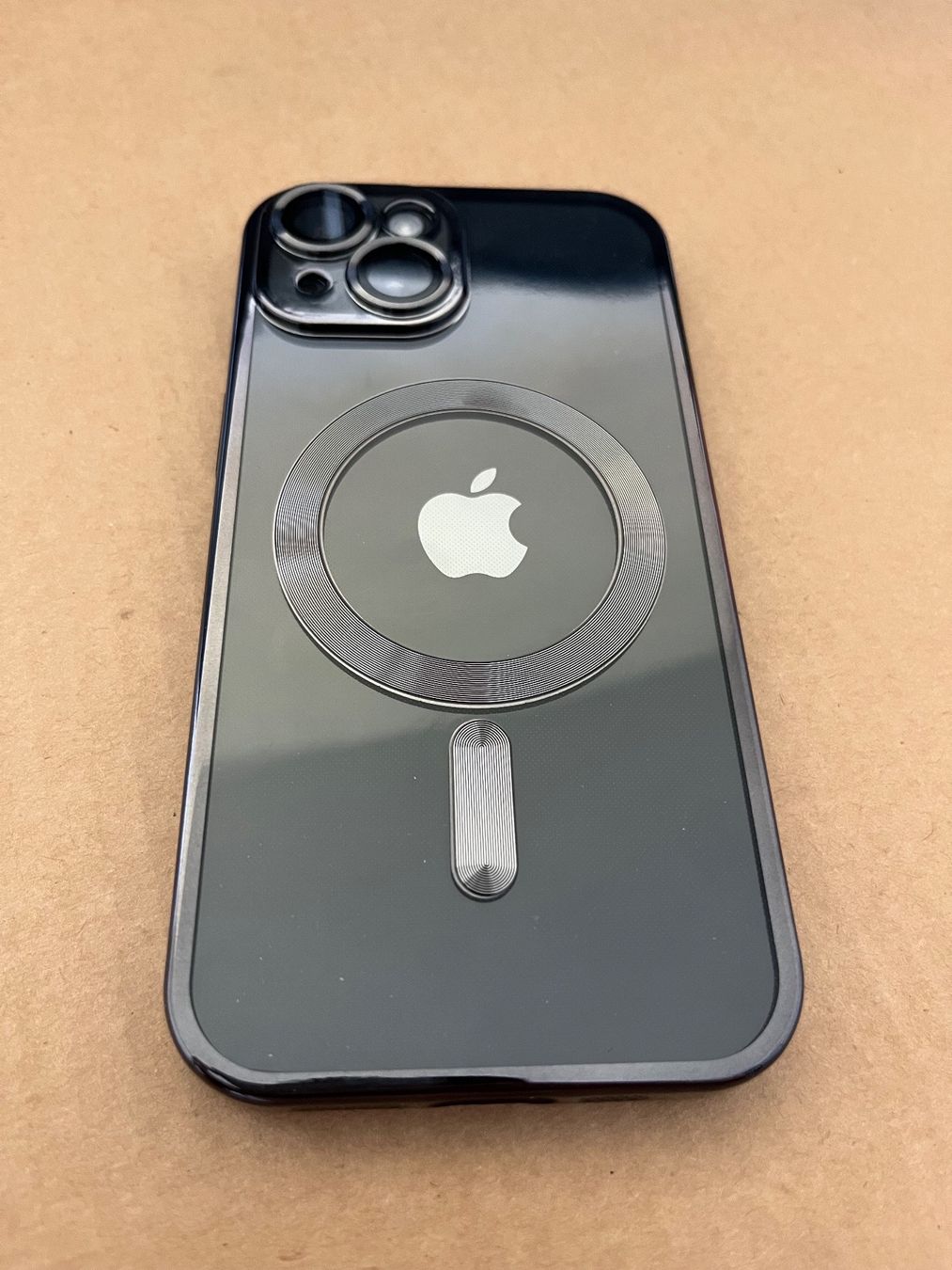 Apple Covers & Schutzfolien: Iphone 15 Cover - Magsafe in Schwarz – Neu und originalverpackt aus Schenkon von Jaimer_91