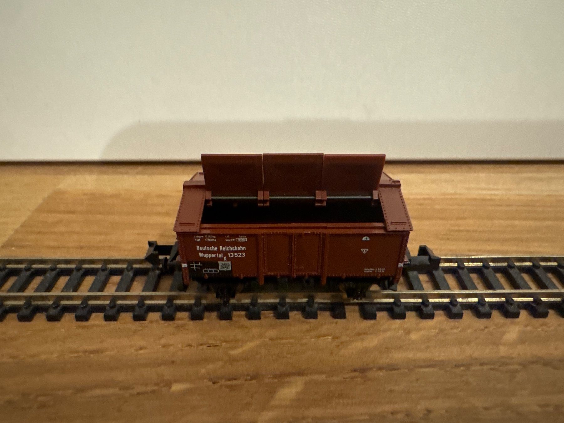 Trix Modellini di ferrovie: Minitrix 13664 Klappdeckelwagen – Nuovo e nell'imballaggio originale da Schlierbach venduto da Look8 3