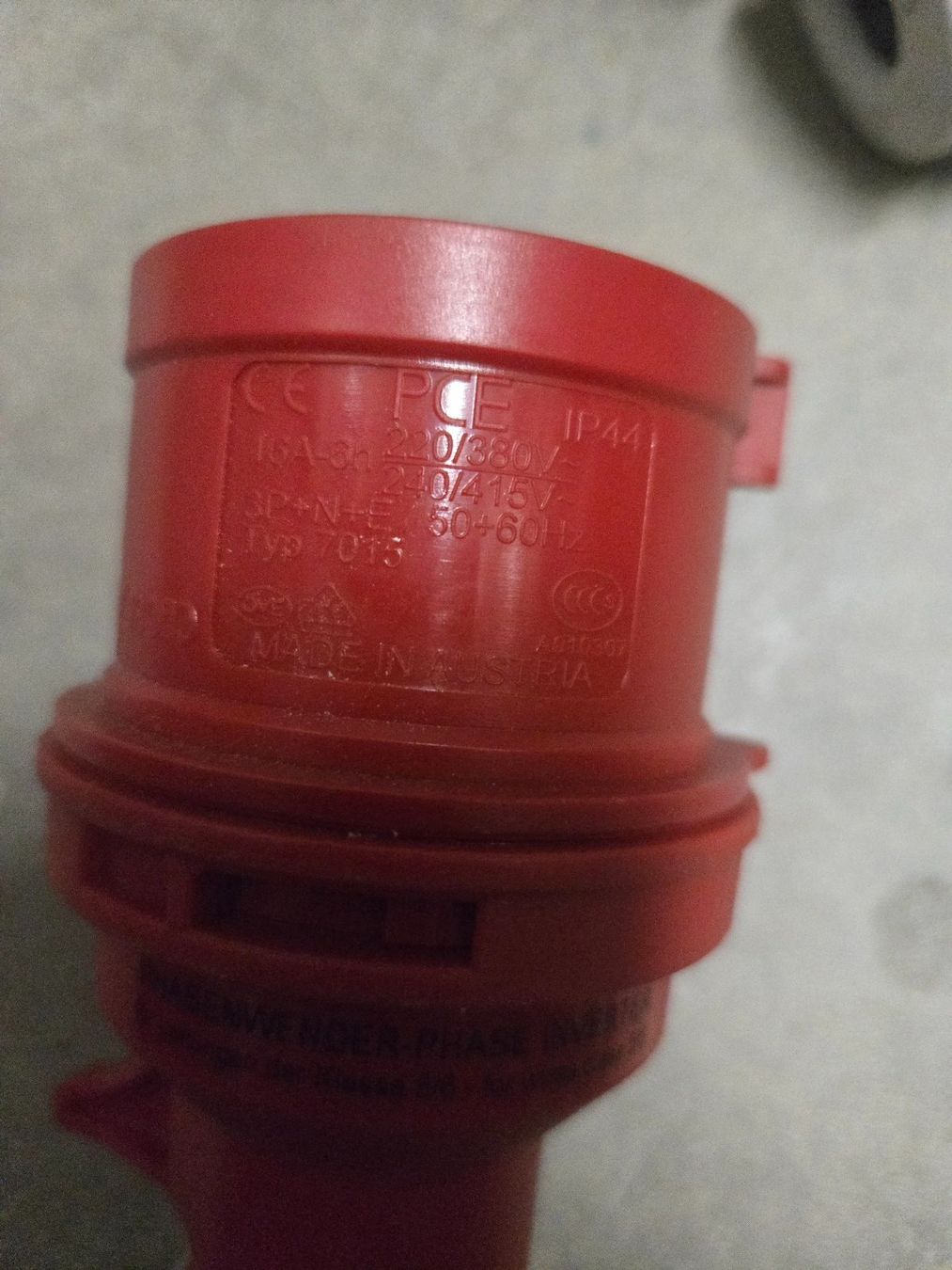Spine: Konvolut CEE Stecker 16A + Kupplung 16A – Nuovo (secondo la descrizione) da Riedt b. Erlen venduto da 63ak 2