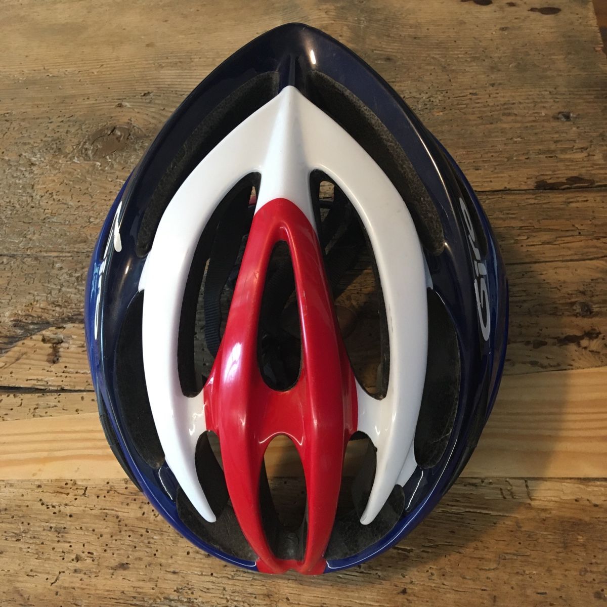 Caschi: Casque Giro – Usato da Porrentruy venduto da Dix8