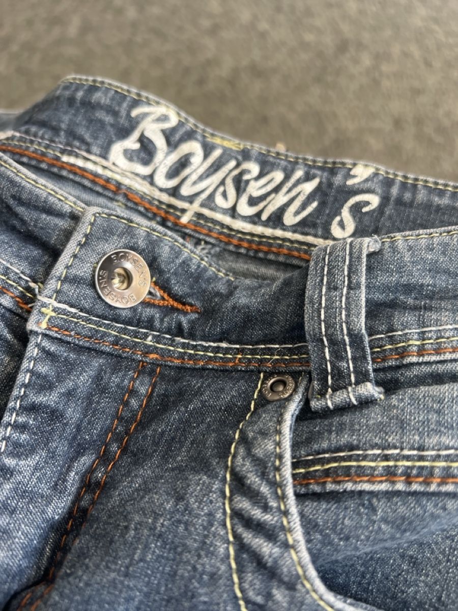 Jeans: Coole enge Jeans Shorts 38 – Gebraucht aus Oberglatt ZH von ble_75jw 2
