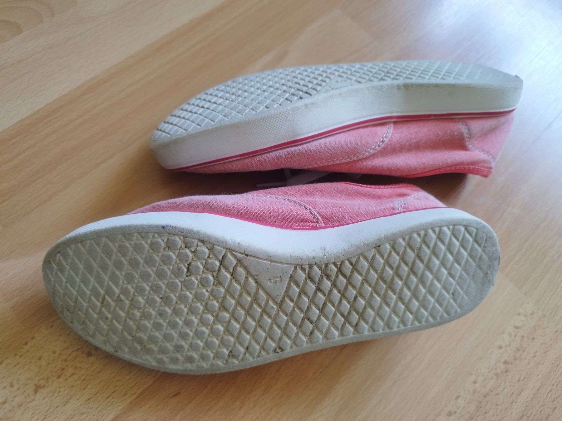 Vans Scarpe da uomo: Vans Kinderschuhe – Usato da Wädenswil venduto da CrumplerBags 3