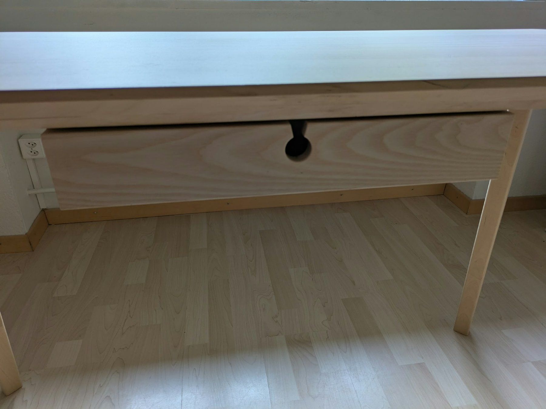 Ikea Scrivanie: Büro Tisch – Usato da Kreuzlingen venduto da Alvier202376 1