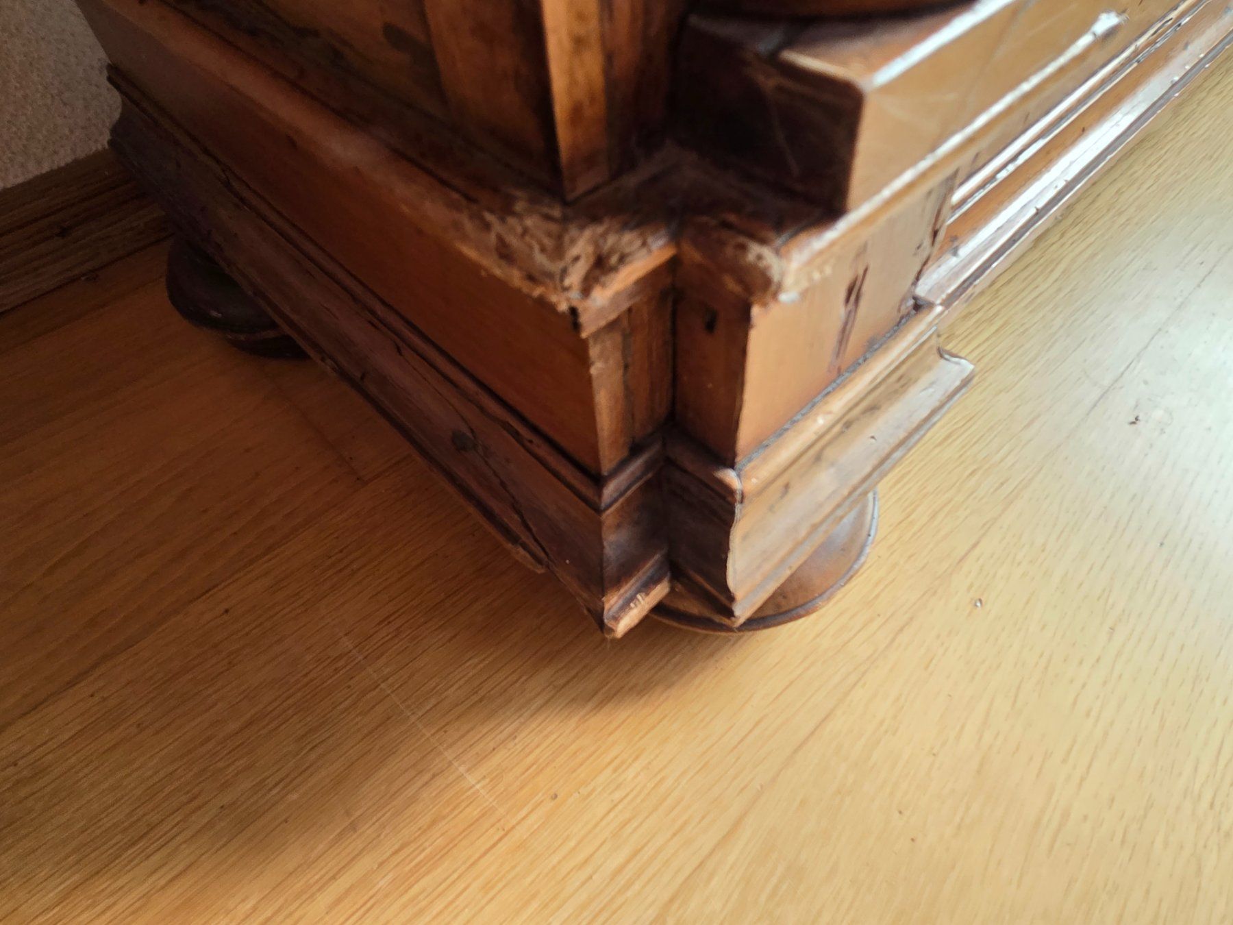 Cassettiere: Schönes antikes Sideboard – Usato da Bettlach venduto da Emmy22 3