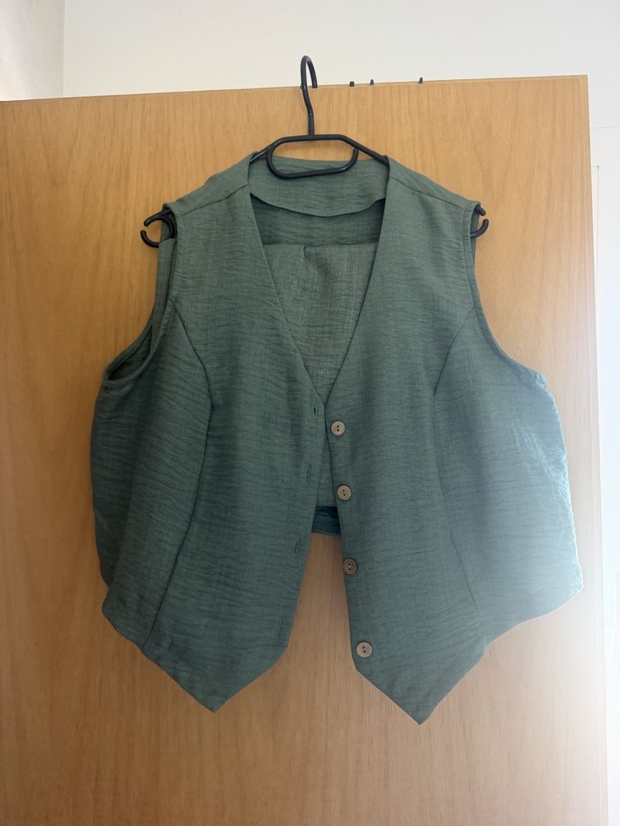 Completi & Tailleur: ensemble shein  – Nuovo (secondo la descrizione) da Sion venduto da tatiana.1508 2