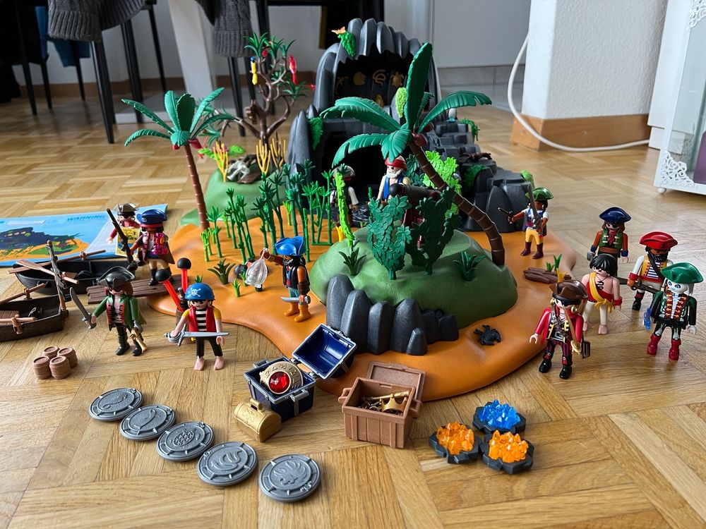 PLAYMOBIL GROSSE PIRATEN INSEL (Gebraucht) in St. Gallen für CHF 50 ...