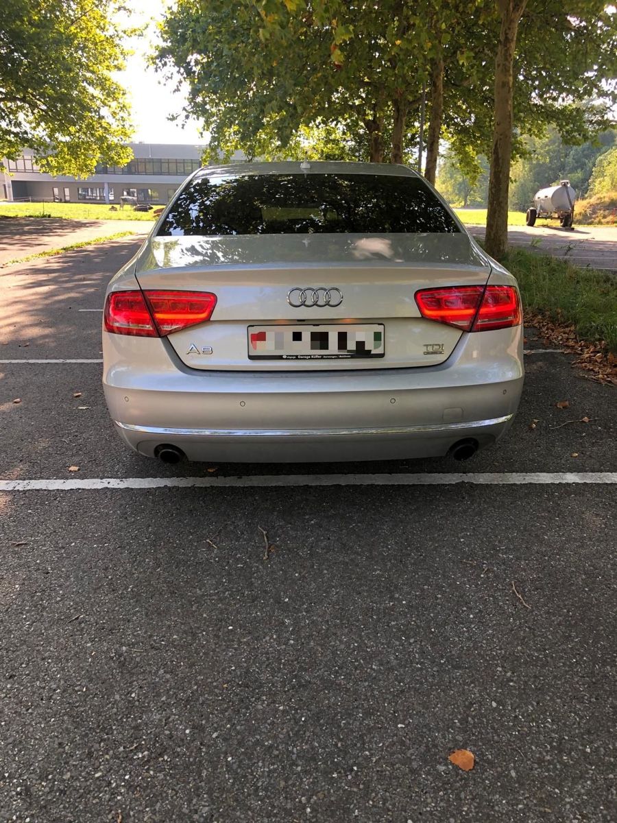 Audi Automobili: Audi A8 4.2 TDI quattro – Usato da Rüthi (Rheintal) venduto da la.07 3