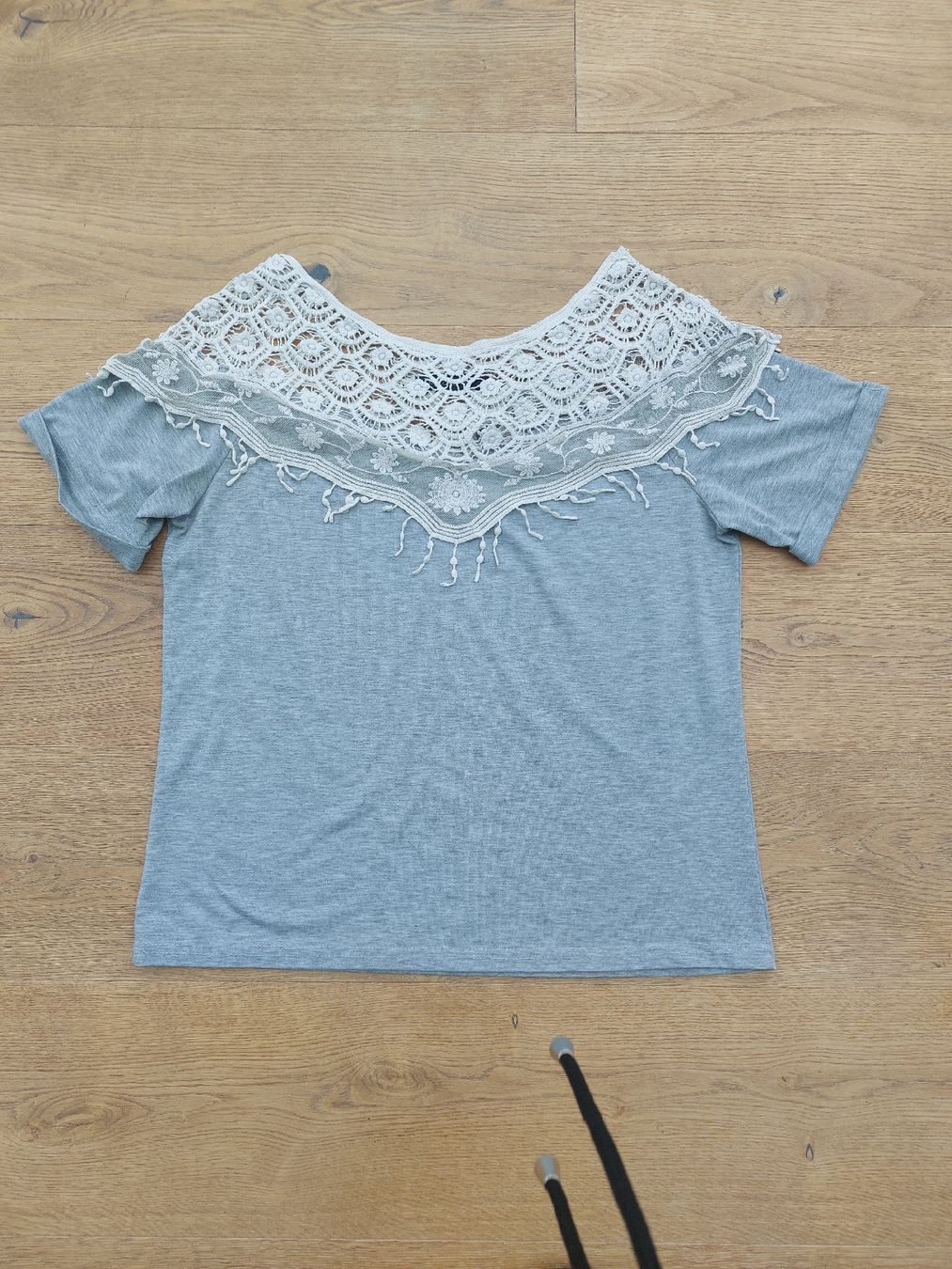 Blusen, T-Shirts & Tops: shirt mit schönem kragen – Gebraucht aus Abtwil SG von brigittep