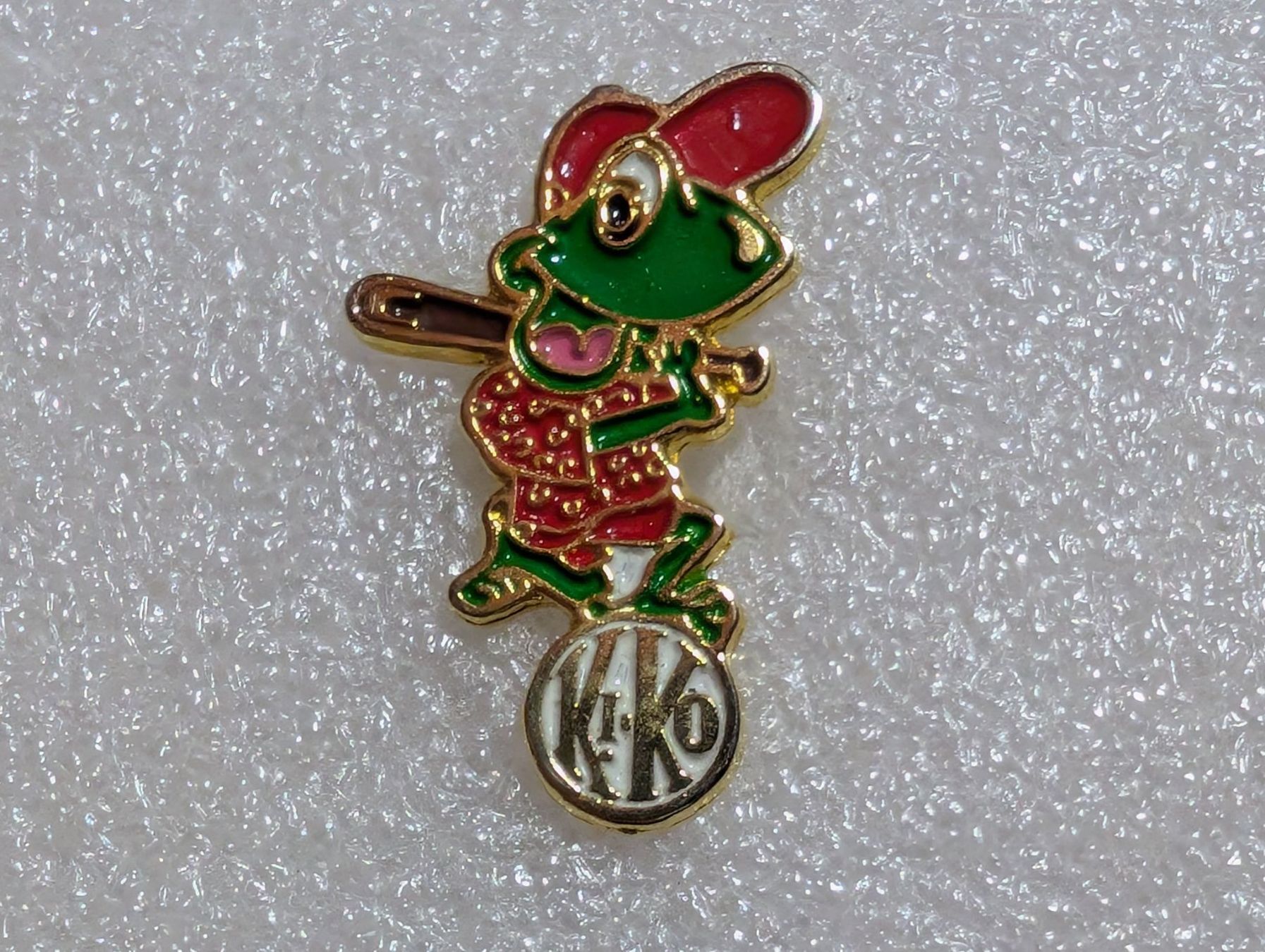 Placchette & Badge: Ansteckpin 254: KiKo Ki Ko – Usato da Oppligen venduto da Pin-Fall-Shop