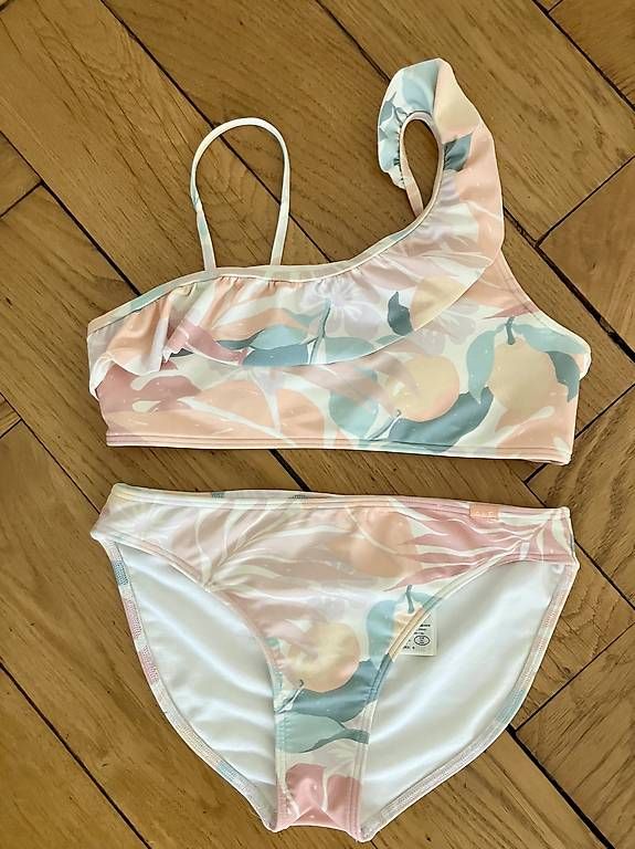 Badekleider & Bikinis: Bikini 146/152 – Gebraucht aus Zürich von apfel018