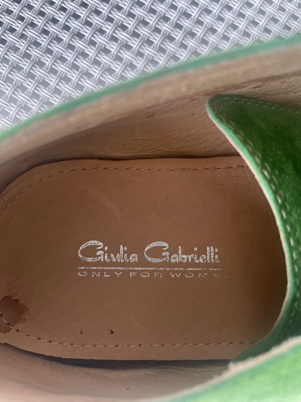 Scarpe da donna: Giulia Gabrielli Leder Sneakers - Gr. 40 – Usato da Hünenberg See venduto da DND5 4