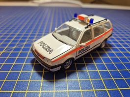 VW Golf Variant Gemeindepolizei Caslano 1:43