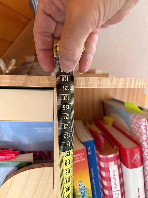Scaffali: Bücherregal drehbar – Usato da Bäretswil venduto da Bianchi1966 1