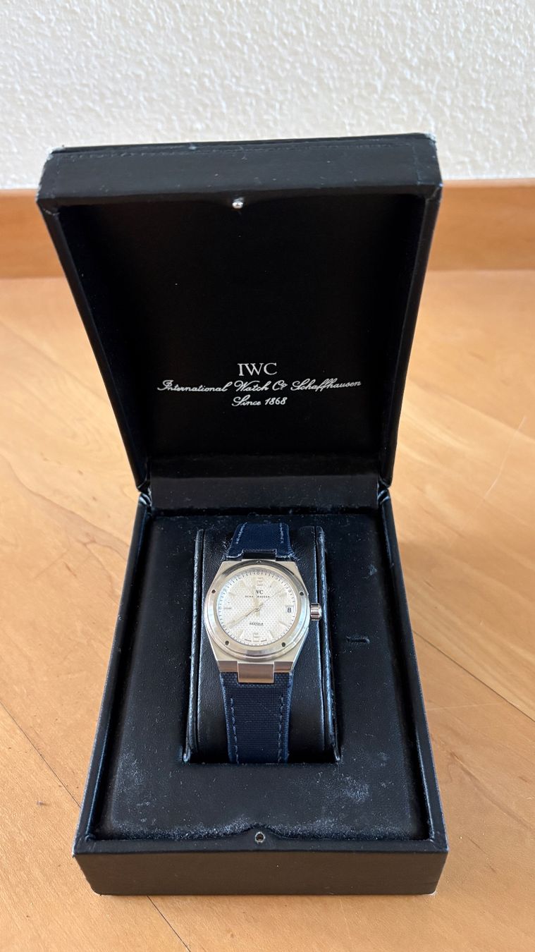 IWC Montres: IWC Ingenieur IW451501 automatic watch – D'occasion à Adliswil par fashionholic 1