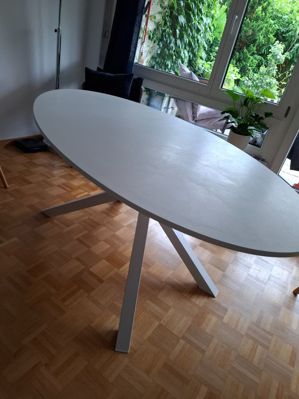 IKEA Mariedamm Tisch oval, weiss (Gebraucht) in Appenzell für CHF 50 – nur Abholung auf Ricardo kaufen