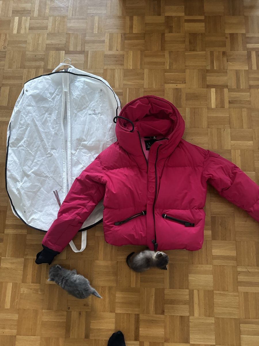 Moncler Jacken: Moncler Puffer Down Ski Jacket Pink Daunenjacke – Gebraucht aus Zürich von forestF4iry