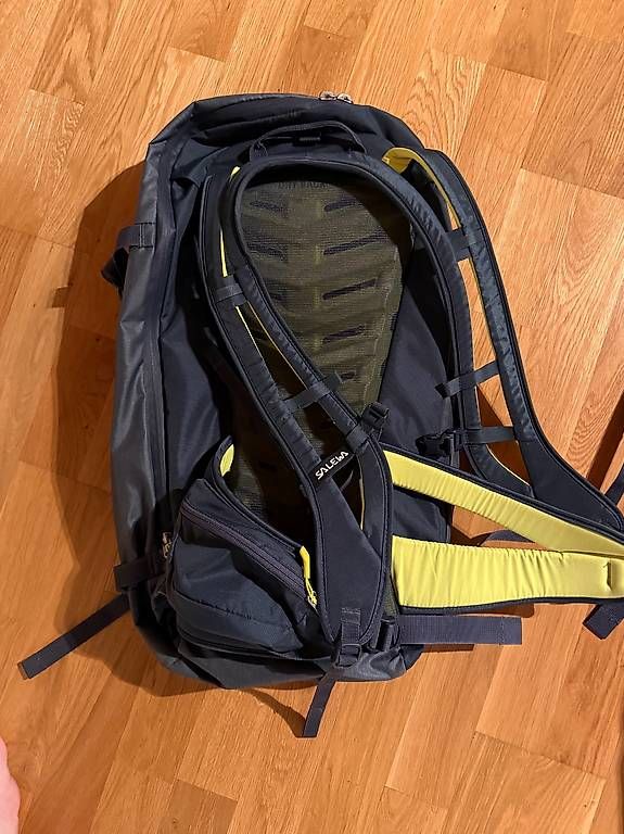 Salewa Zaini: Sac à dos randonnée/freeride – Usato da Romanel-sur-Morges venduto da coeytaux 1