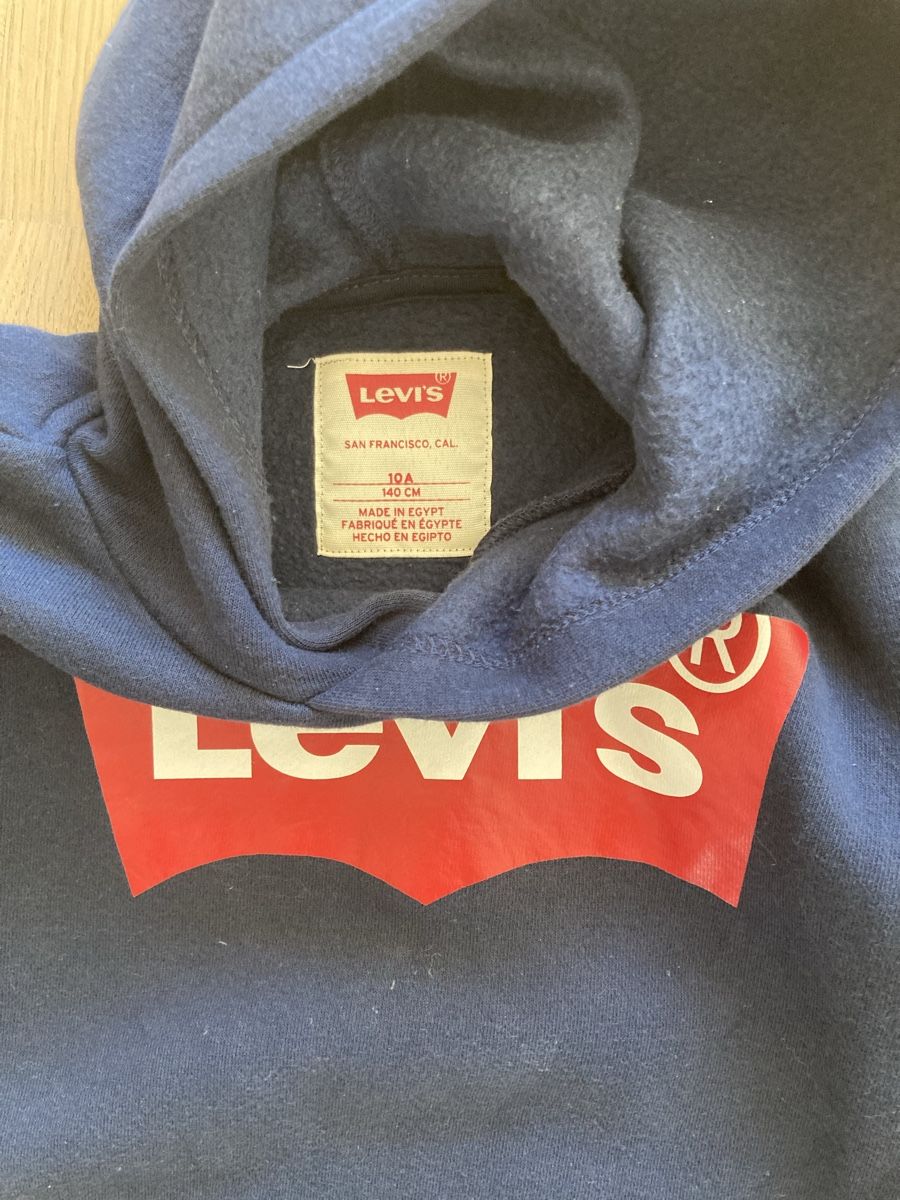 Levi's Maglioni & Felpe: fabrikneuer Levis Kapuzenpullover, Gr. 152 – Nuovo e nell'imballaggio originale da Otelfingen venduto da pat_8jmb 3