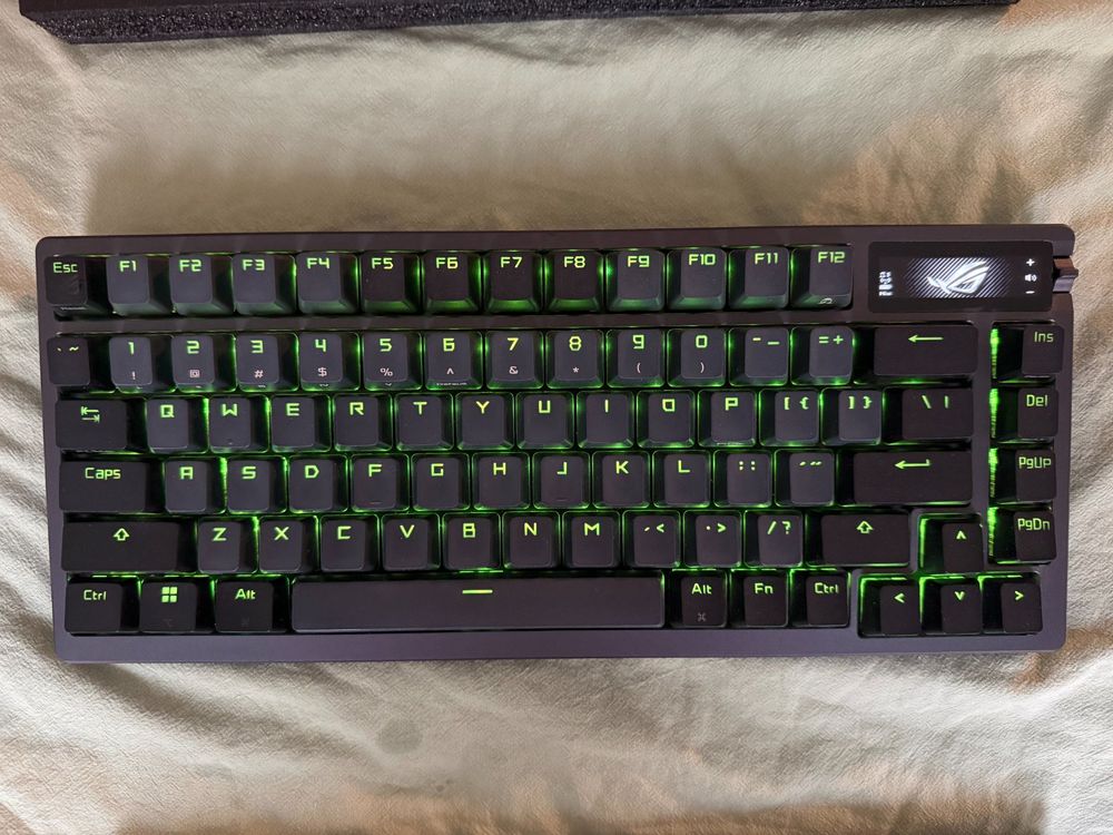 Asus ROG Azoth (US-layout) (Gebraucht) in Adliswil für CHF 140 – mit ...