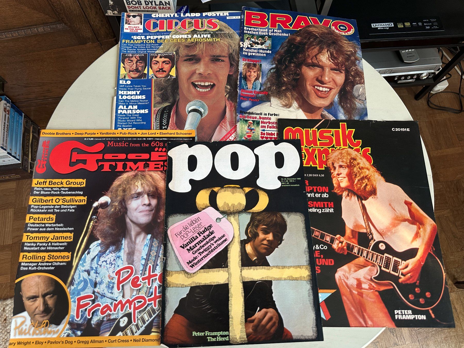Zeitschriften & Magazine: PETER FRAMPTON HUMPLE PIE THE HERD grosse Bericht Sammlung – Gebraucht aus Basel von Partridge 1