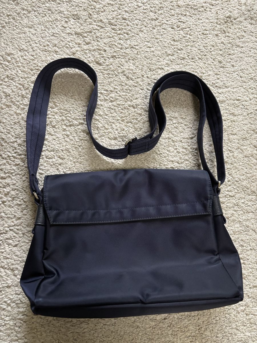 Longchamp Borse da donna: Longchamp Umhängetasche dunkelblau – Usato da Basel venduto da Rose9917 1