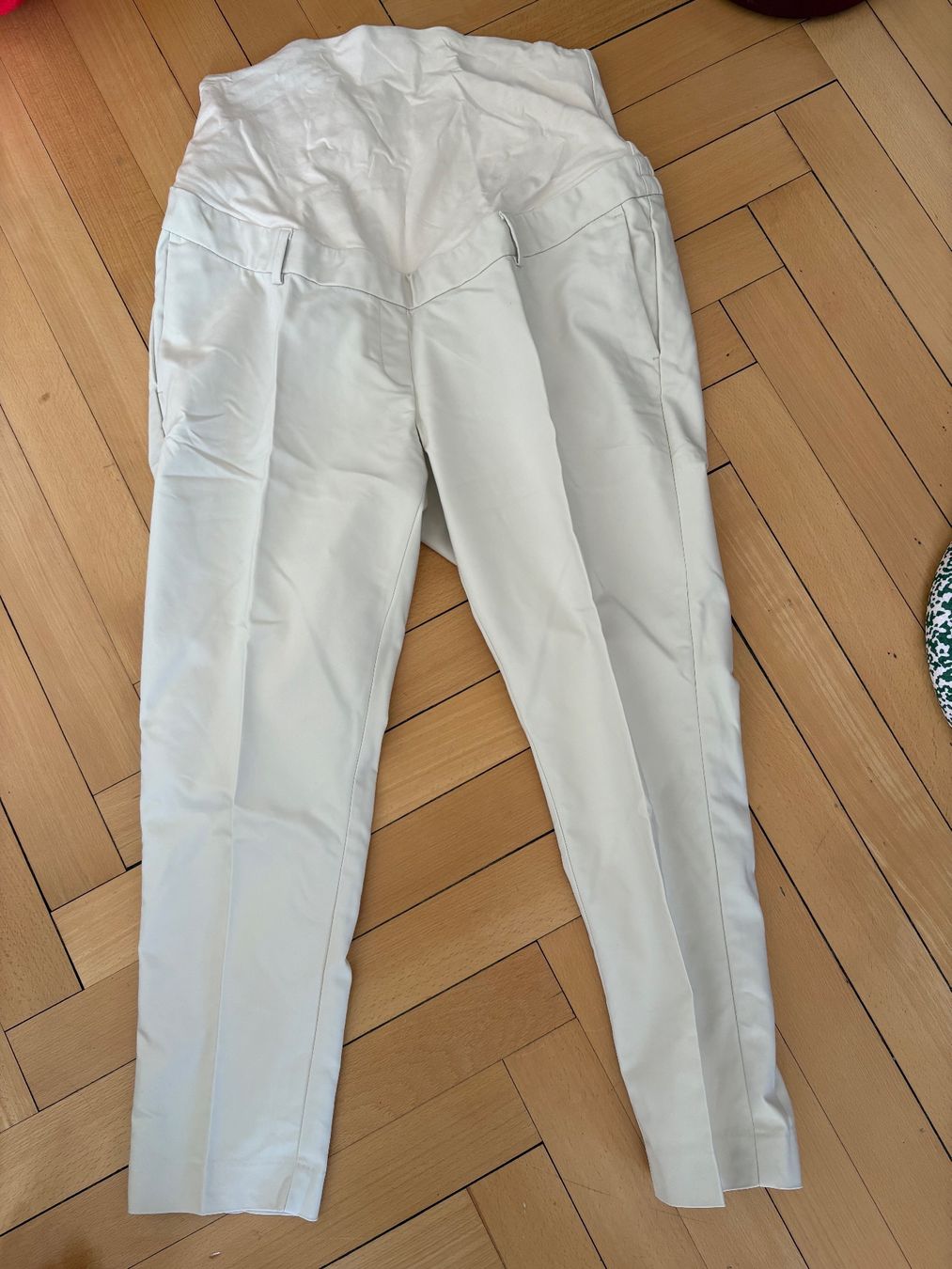 H&M Pantaloni: H&m Mama elegante Hose XL – Usato da Zürich venduto da mei_rld5