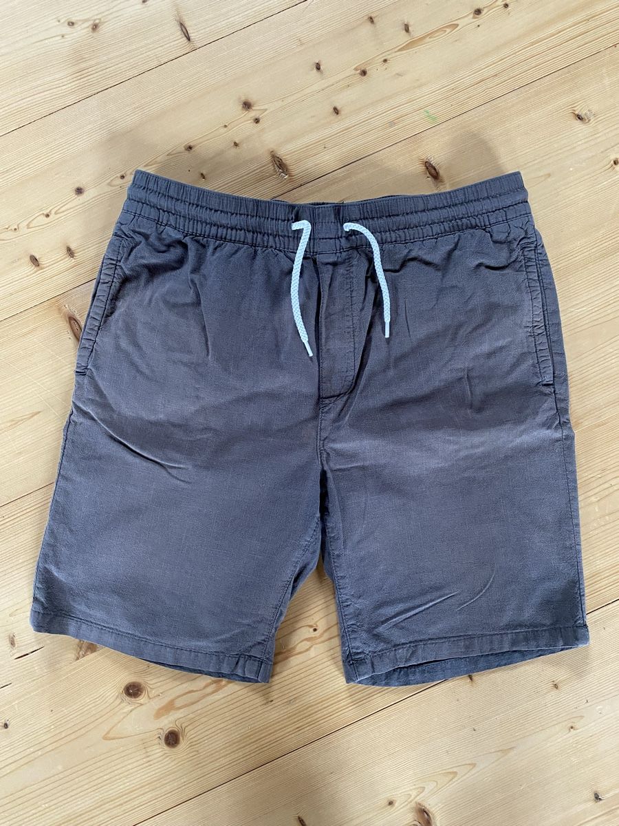 H&M Pantalons: Kurze Hosen – D'occasion à Bern par ha6_zm75
