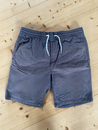 Kurze Hosen
