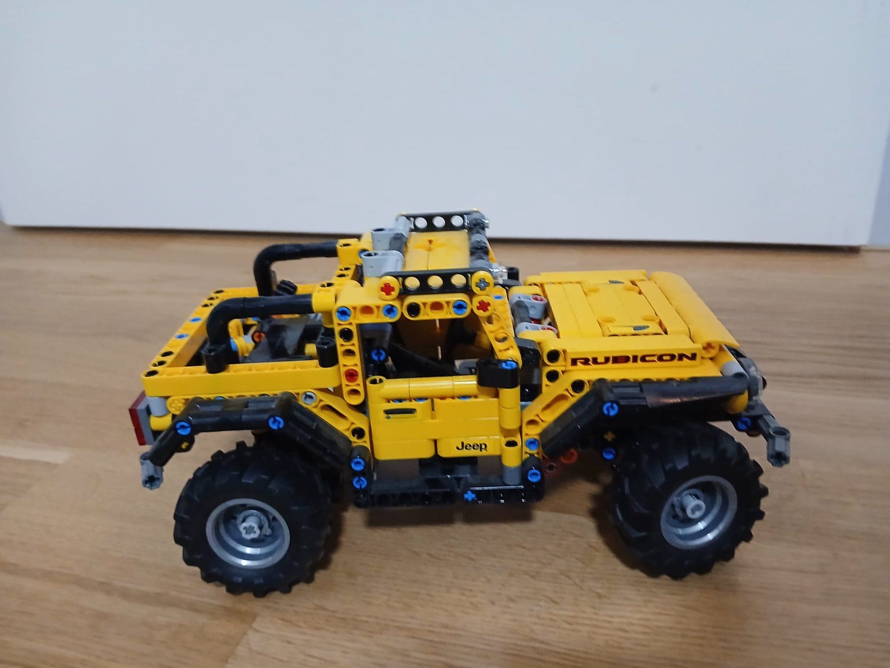 Lego Giocattoli: Lego Technic Jeep , Set nummer : 42122 – Usato da St. Gallen venduto da mah_c2qp 2