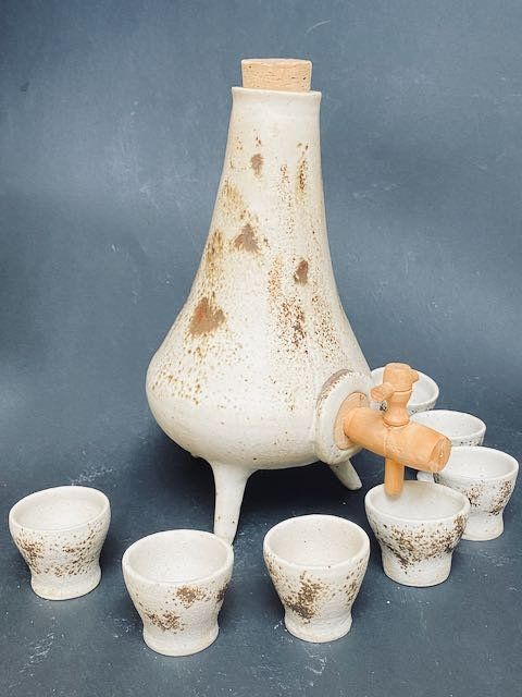 Set di piatti: Fontaine à liqueur en grès – Usato da Bex venduto da glo_j5oz
