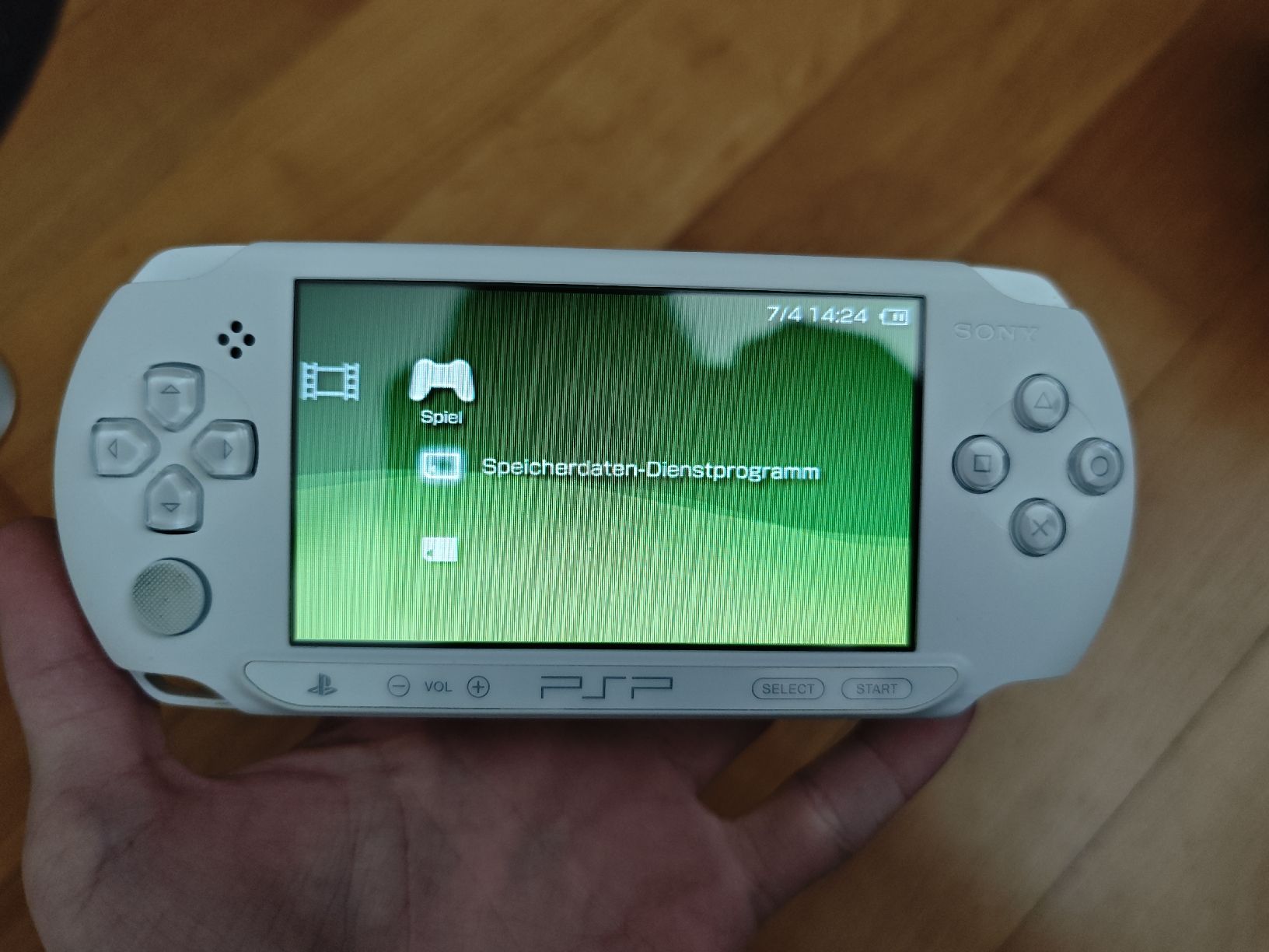 Sony Console: PSP Street weiss mit OVP – Usato da Bonstetten venduto da HemiEngine1969 1