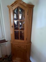 Eckschrank Eiche Massiv mit Glasfront und Beleuchtung