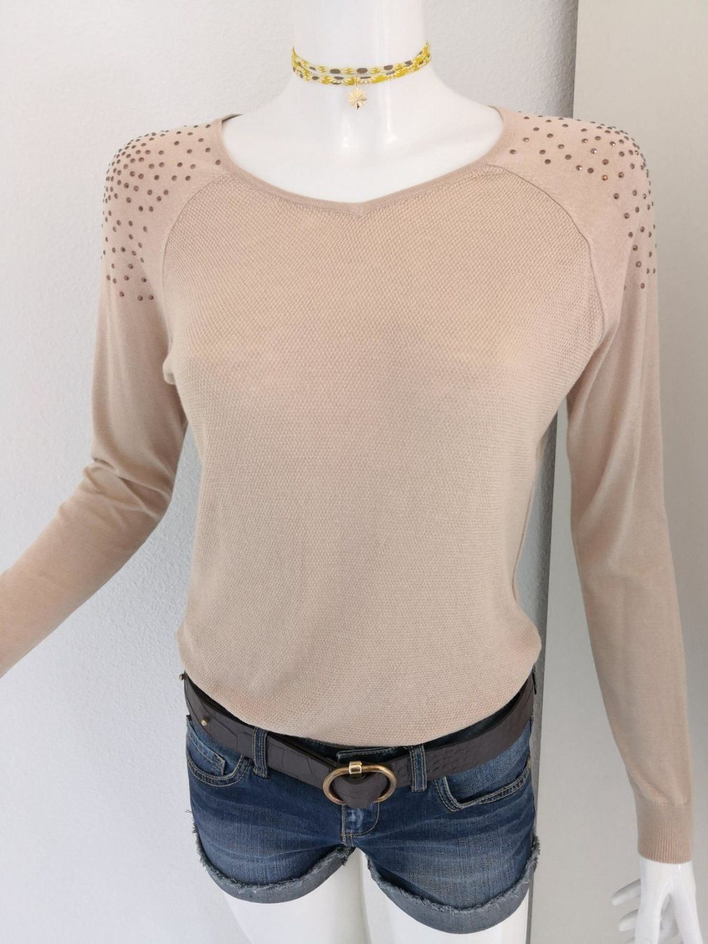 Mango Pulls & Sweat-shirts: 🤩MANGO STRICK PULLOVER BEIGE & STRASS NEU & D&G P. – Neuf (Voir description) à Olten par Naja-Twins-Twins 4