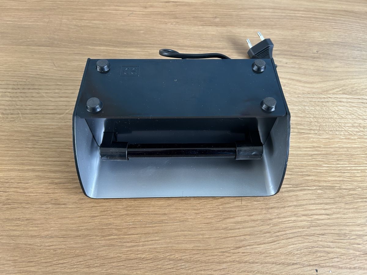 Lampade: ULTRAVIOLETT LAMPE – Usato da Maienfeld venduto da pierre87 2