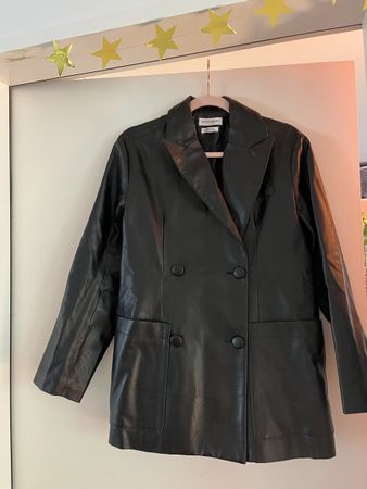 Native Youth Blazer im Lederlook, Schwarz, Grösse S!