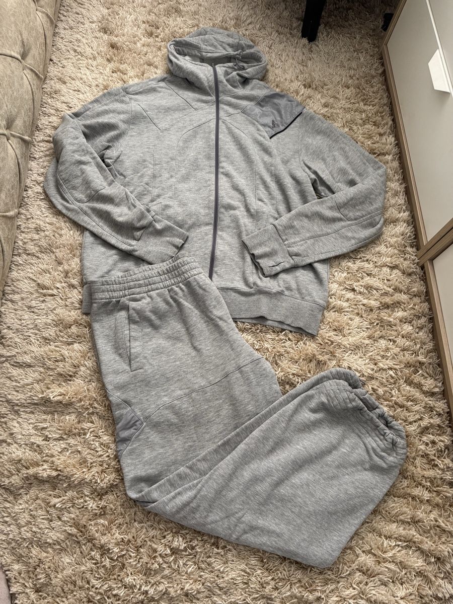 Adidas Lotti di vestiti: Vintage Adidas trainer Set 2XL – Usato da Kerns venduto da SMITE
