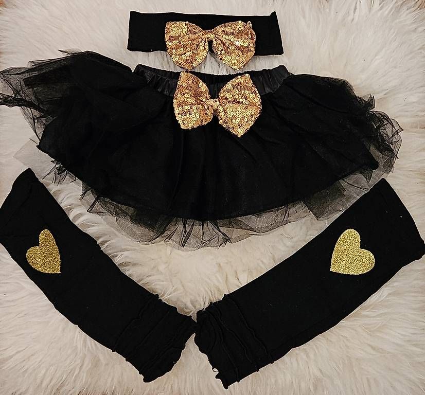 Costumi: Tutu Tüllrock mit Zubehör Gr. 80 – Usato da Rotkreuz venduto da Kaffitanteli