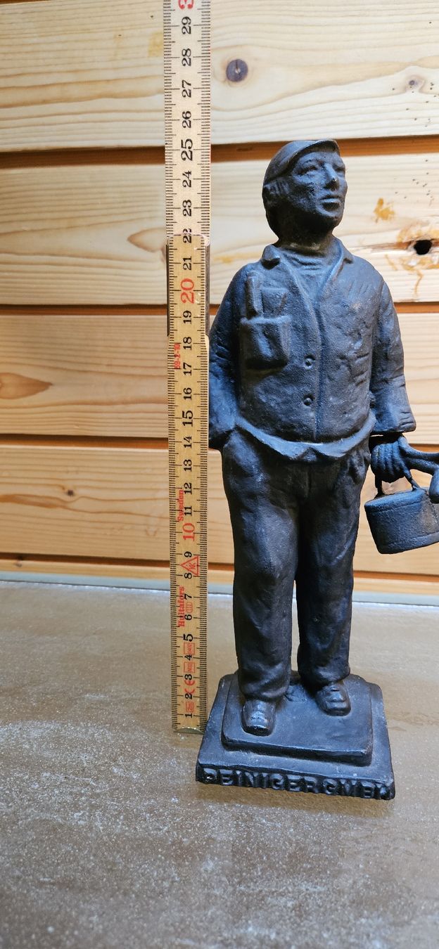 Figuren: Gusseisen Figur  ca. 25cm hoch. – Gebraucht aus Bözberg von L-G 1