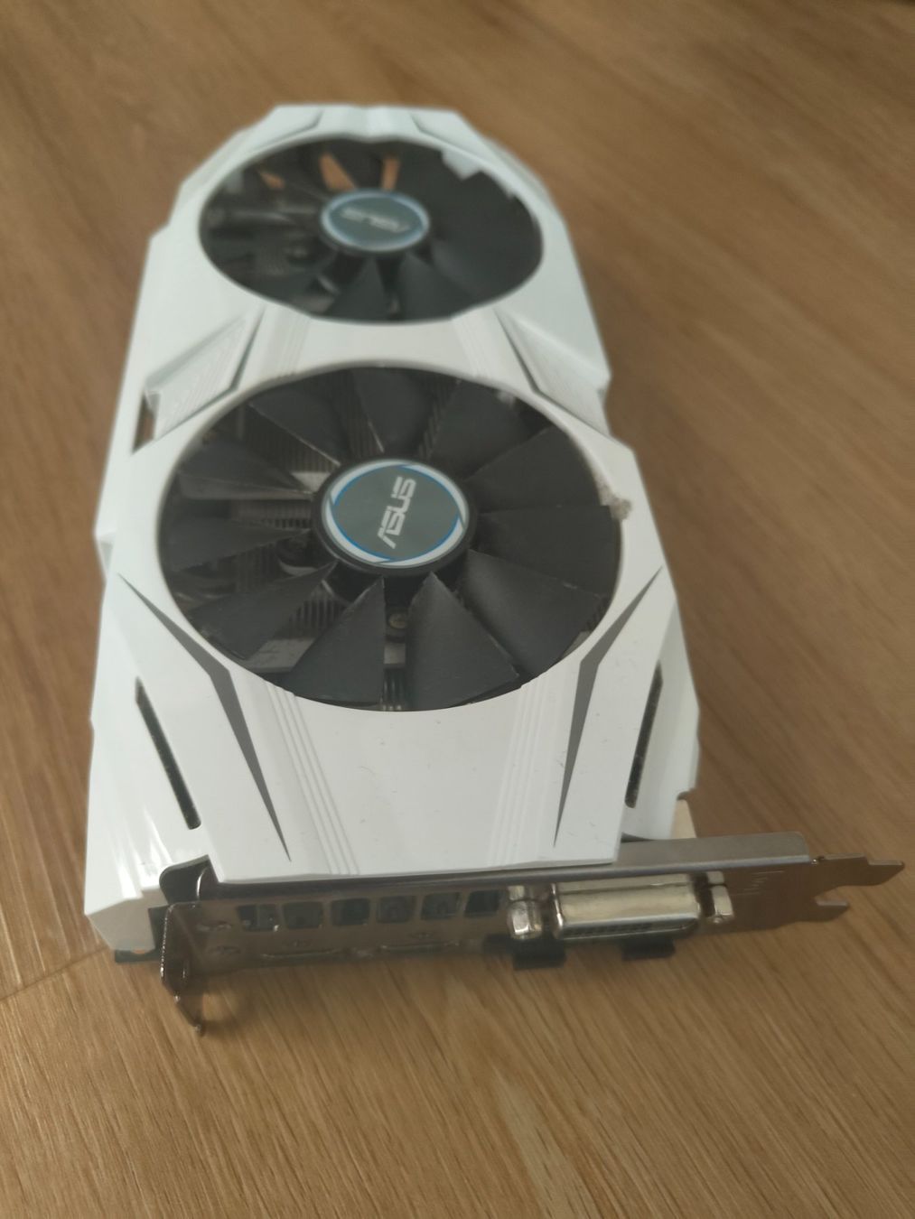 Grafikkarten: ASUS GeForce DUAL GTX 1060 O6G – Gebraucht aus Speicher von sgtcheaftain 2