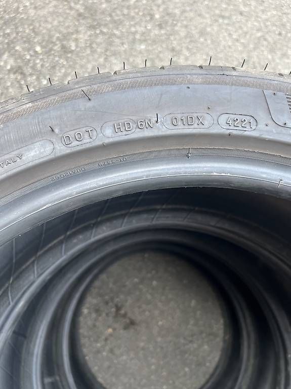 Altro in Scrittura & Disegno: 235/45/19 Michelin Sommerreifen  – Usato da Frasnacht venduto da nobloff 4