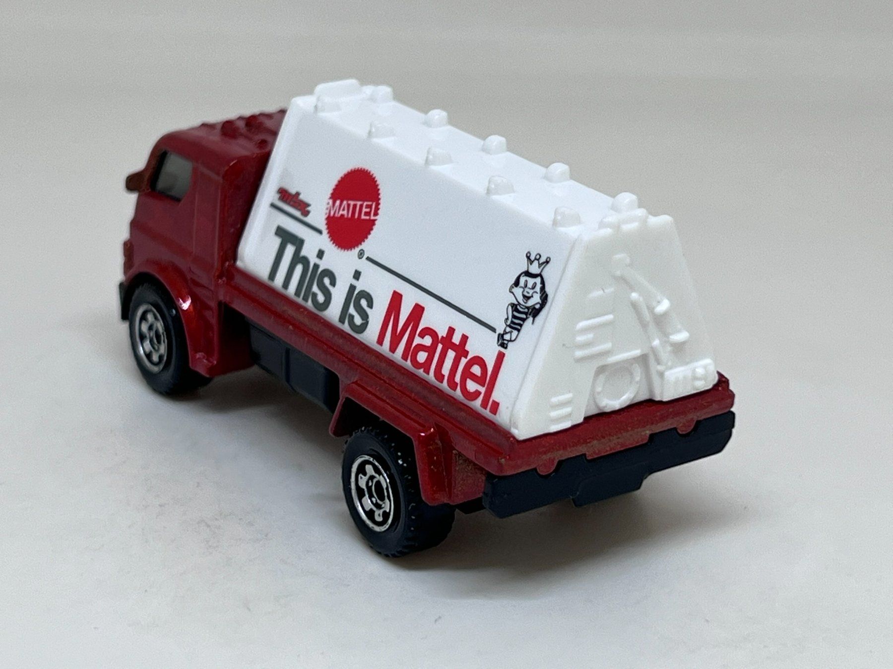 Matchbox Modellini d'auto: Matchbox Billboard Truck #57 – Usato da Wildegg venduto da LaaBoutique 2
