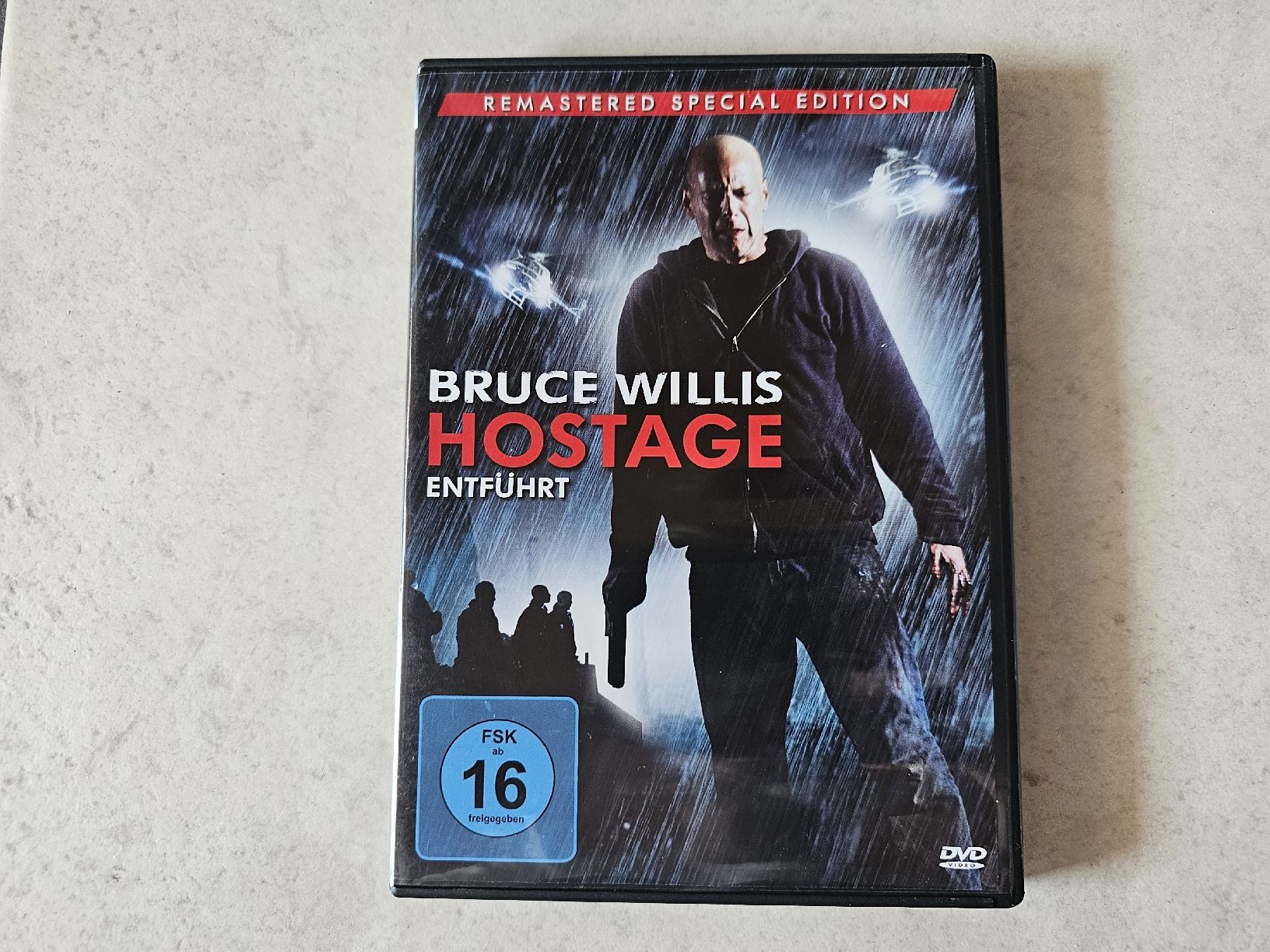 Tous les DVDs: Hostage  /  Remastered Special Edition – D'occasion à Schneisingen par backstore24