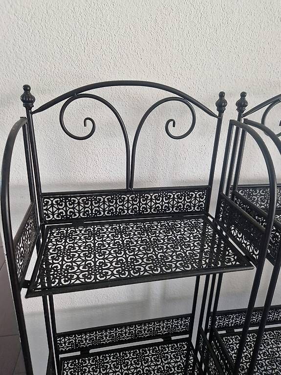 Regale: Neuwertige Regale im 2er Pack - Indoor oder Outdoor – Gebraucht aus Olten von reb_bnm2 3