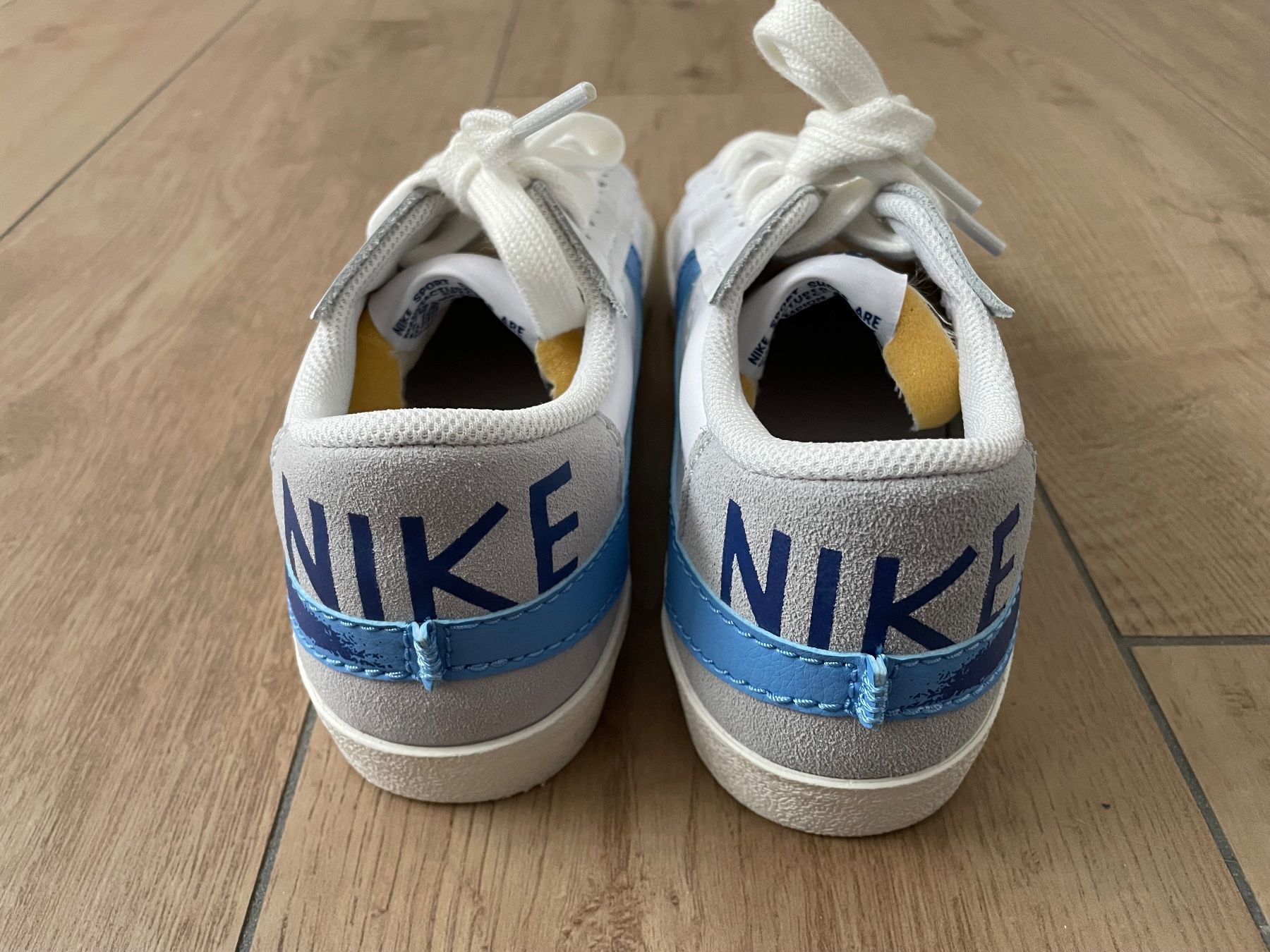 Nike Scarpe da uomo: Nike Blazer Low 77 Jumbo Gr. 44.5 NEU – Nuovo e nell'imballaggio originale da Waltenschwil venduto da hansnine 2
