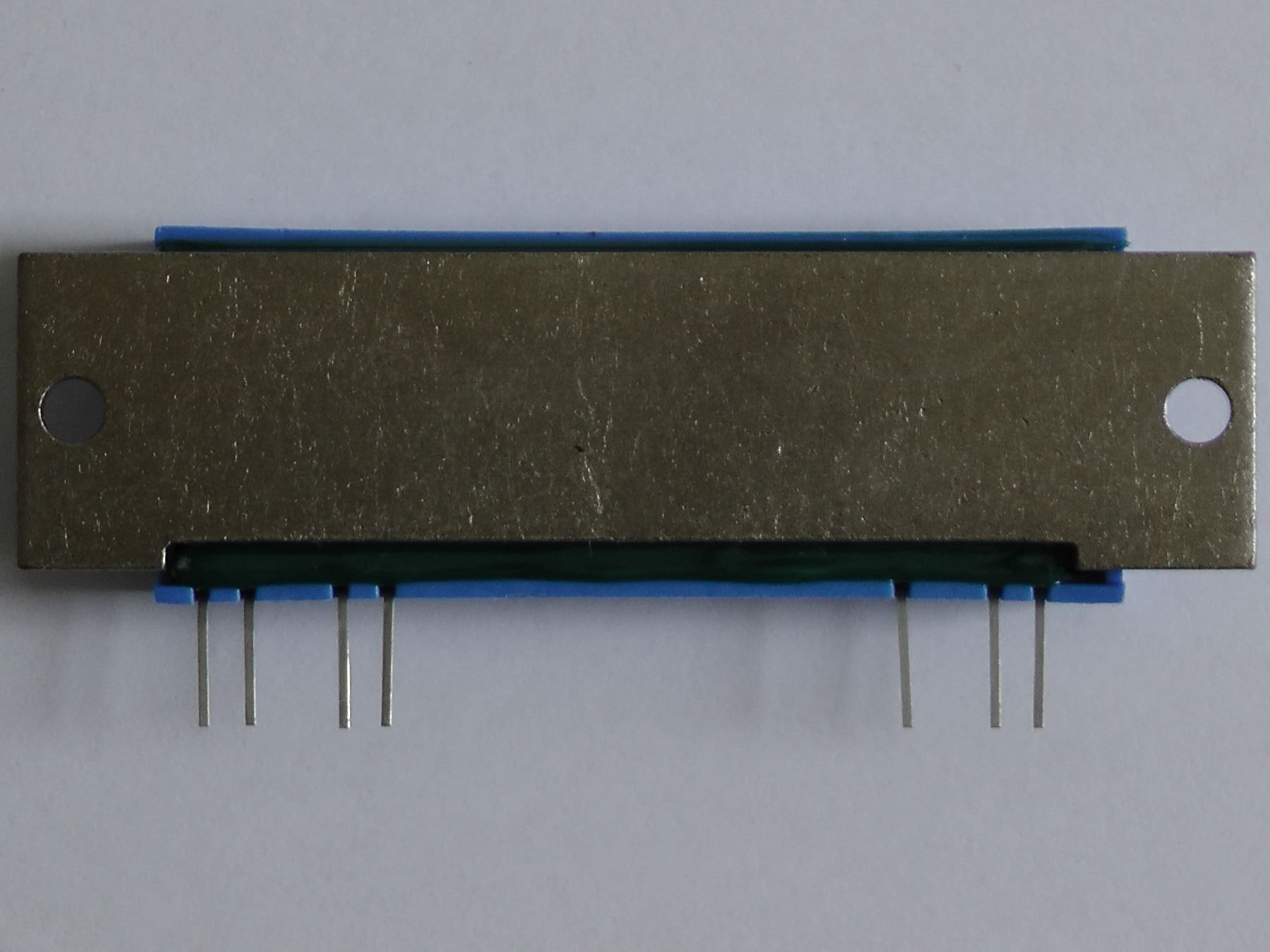 Radiocomunicazione: MHW720A1 UHF Power Amplifiers 400-440MHz – Nuovo e nell'imballaggio originale da Neerach venduto da stens 1